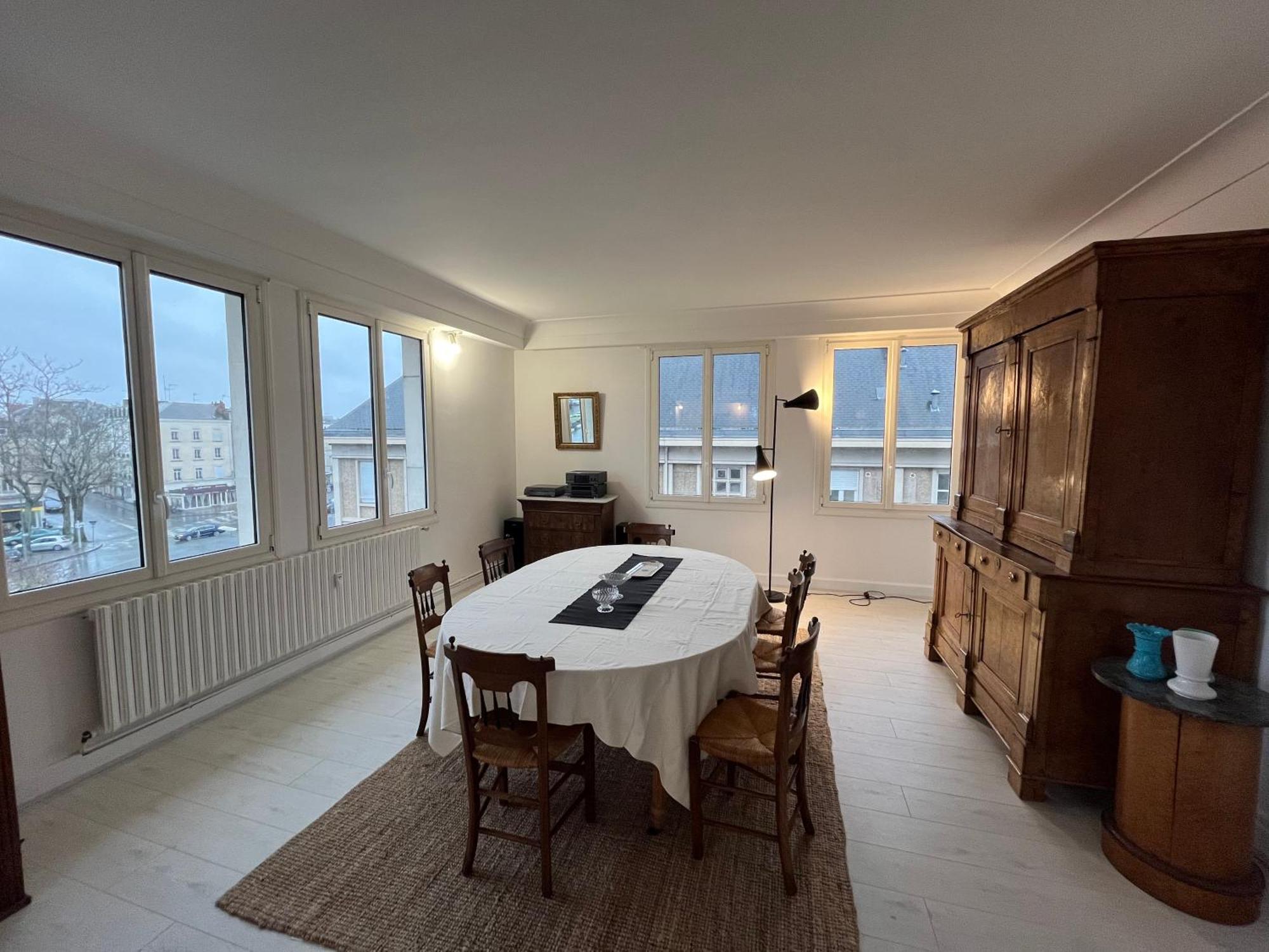 Chateau 147 M²